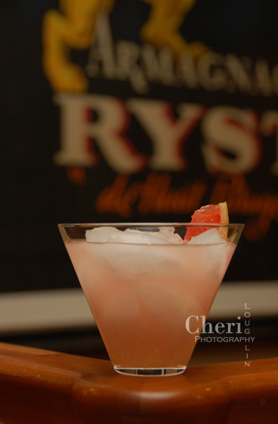 Ruby Rapture - Hornitos Tequila, Ginger, Ruby Red Grapefruit Juice, Peach Schnapps, Raspberry Lemonade