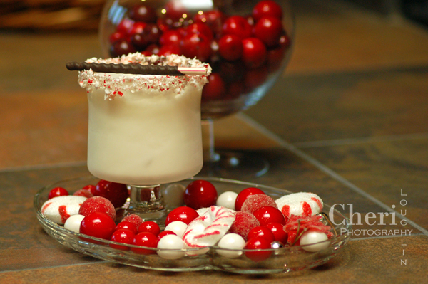 Minted Snowfall is a cool, refreshing creamy holiday drink with peppermint, chocolate and espresso flavors laced throughout the drink. {recipe and photo credit: Mixologist Cheri Loughlin, The Intoxicologist}
