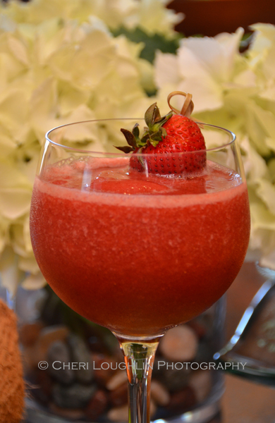 Barefoot MargariTOE blended margarita uses pineapple juice and frozen strawberries with Zinfandel wine & tequila for delicious Margarita twist!