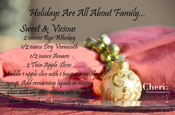 Holiday Recipe Card - Sweet and Vicious Cocktail