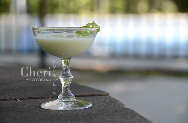 The Key Lime Pie cocktail is great for Girls Night Out and welcoming guests to spring and summer parties.