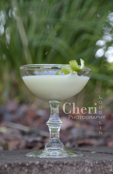 The Key Lime Pie cocktail is great for Girls Night Out and welcoming guests to spring and summer parties.