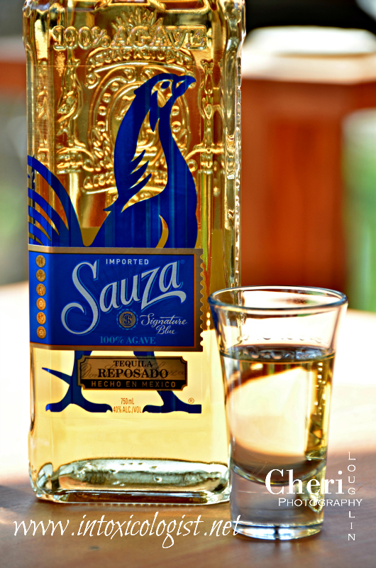 Skip the Margarita this Cinco de Mayo and shake up the Villa Fontana with Sauza Tequila and apricot brander. Sauza Silver and Reposado review included.