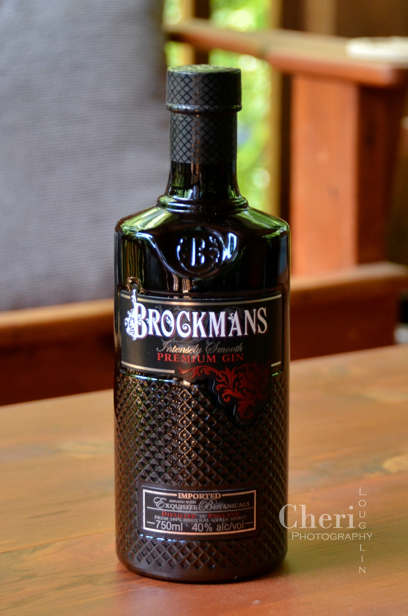 Blackberry Smash Recipe with Brockmans Gin Review - The Intoxicologist