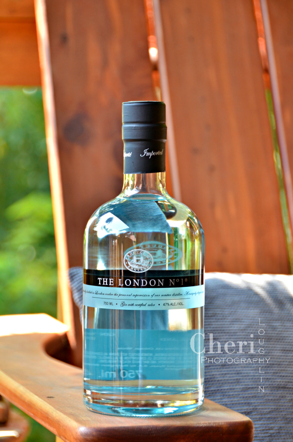 The London No 1 Gin captured my attention with its lovely blue hue. The flavor is light with medium juniper flavor offset by the naturally light sweetness. Ideally I would use this in a martini to keep the beautiful calming blue hue. 